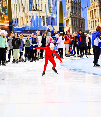 "Зимние потешки 2023" по конькобежному спорту