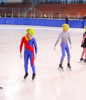 Открытое первенство Центра  по шорт- треку "Зимние потешки" 2023