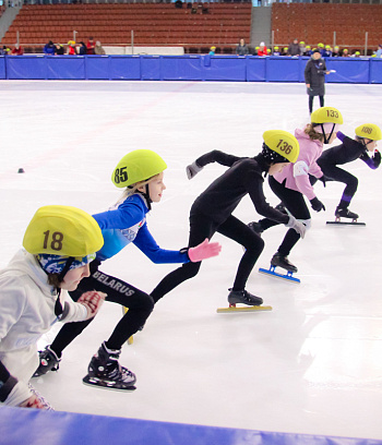 Открытое первенство Центра  по шорт- треку "Зимние потешки" 2023