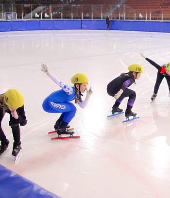 Открытое первенство Центра  по шорт- треку "Зимние потешки" 2023