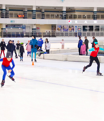 "Зимние потешки 2023" по конькобежному спорту