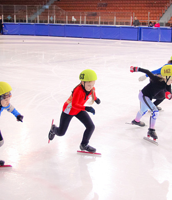 Открытое первенство Центра  по шорт- треку "Зимние потешки" 2023