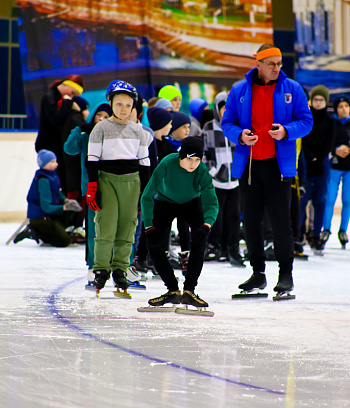 "Зимние потешки 2023" по конькобежному спорту