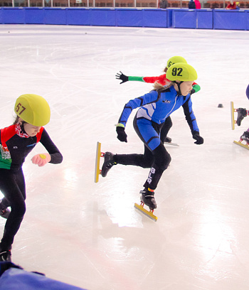 Открытое первенство Центра  по шорт- треку "Зимние потешки" 2023