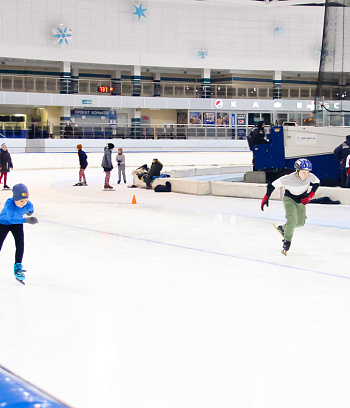 "Зимние потешки 2023" по конькобежному спорту