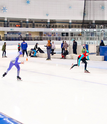 "Зимние потешки 2023" по конькобежному спорту