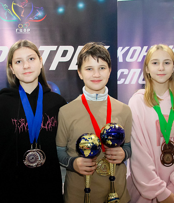 Открытое первенство Центра  по шорт- треку "Зимние потешки" 2023