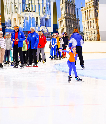 "Зимние потешки 2023" по конькобежному спорту